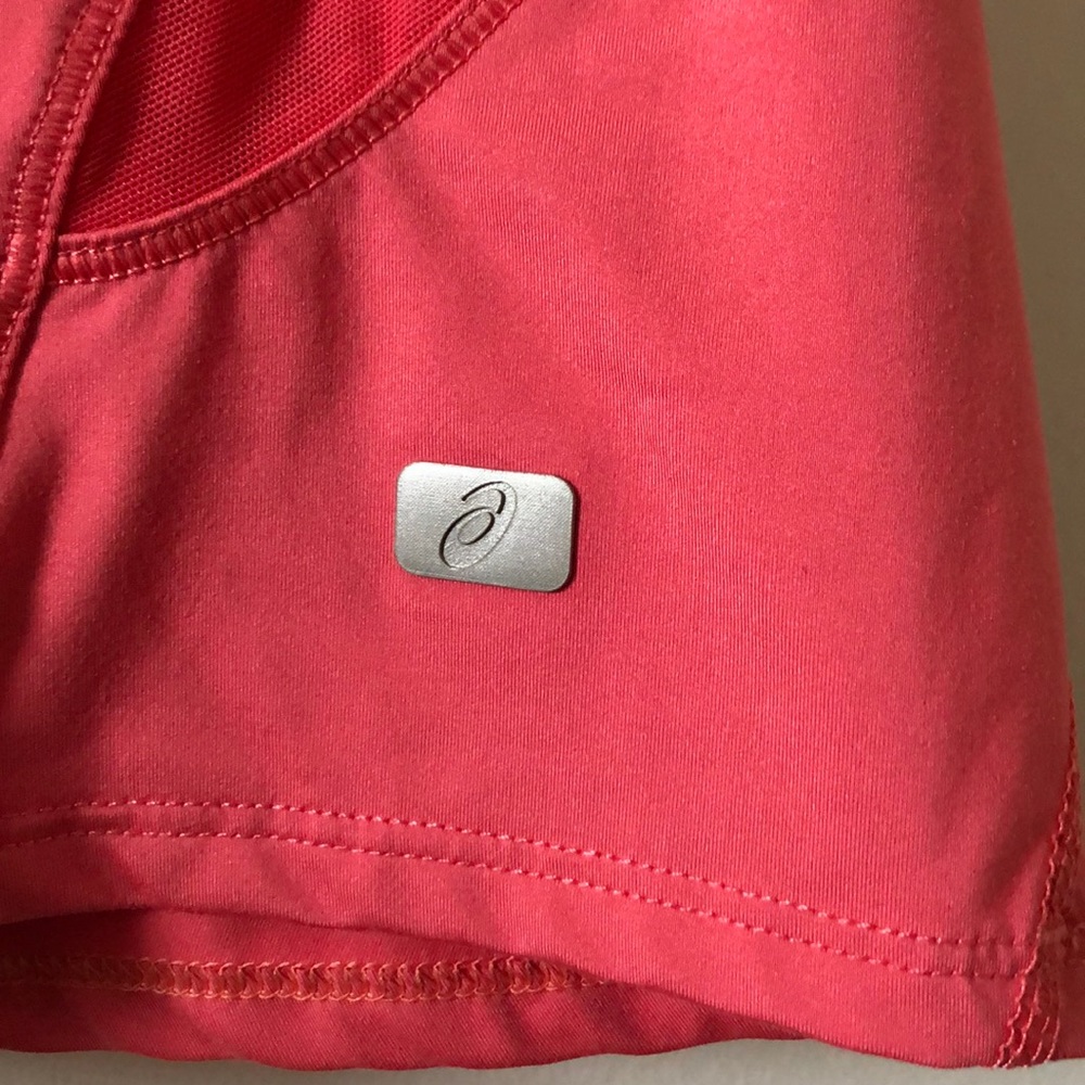 ASICS workout top - Picture 5 of 5